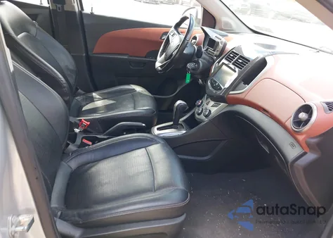 2015 Chevrolet Sonic Ltz Auto z USA, uszkodzony, nr VIN 1G1JE6SB6F4118460